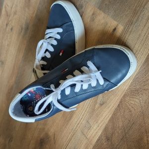 Women's Tommy Hilfiger Hennisly Sneaker